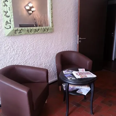 Lor'n Hotel 2*